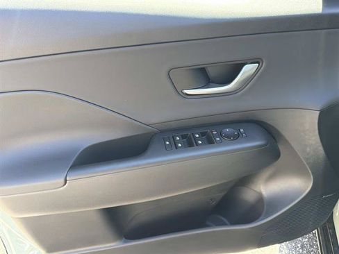 New 2026 Hyundai Kona Limited FWD image 14