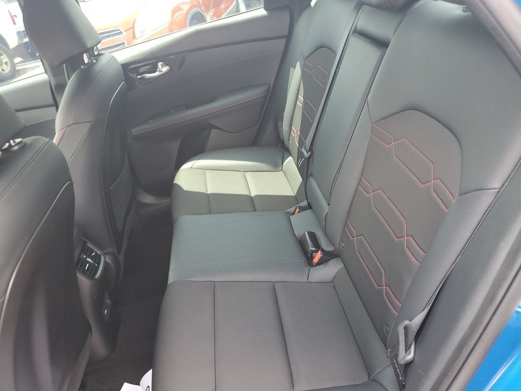 Used 2023 Kia Forte GT FWD image 13