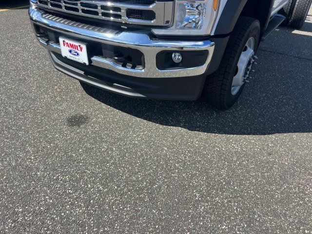 New 2026 Ford F550 4x4 Regular Cab Super Duty image 21