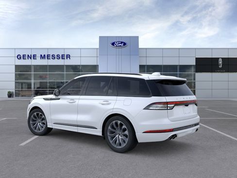 New 2026 Lincoln Aviator 2WD image 26