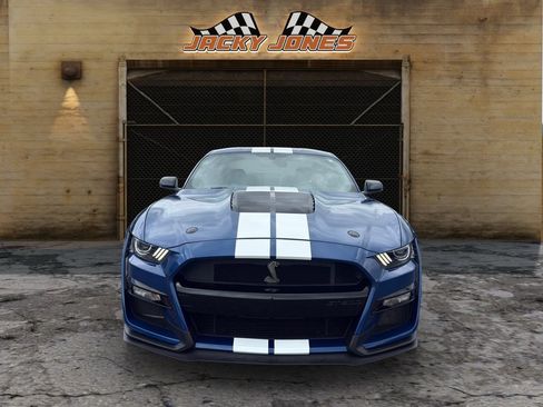 Used 2022 Ford Mustang Shelby GT500 w/ Technology Package RWD image 14