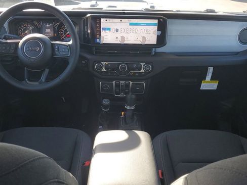 New 2026 Jeep Gladiator Sport image 10