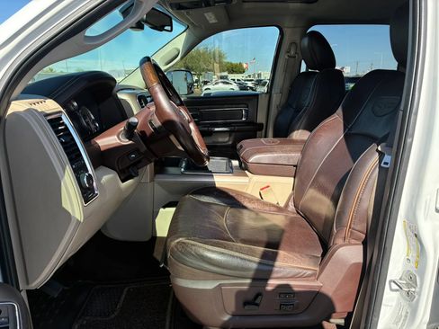 Used 2014 RAM 2500 Longhorn w/ Convenience Group AWD/4WD image 15