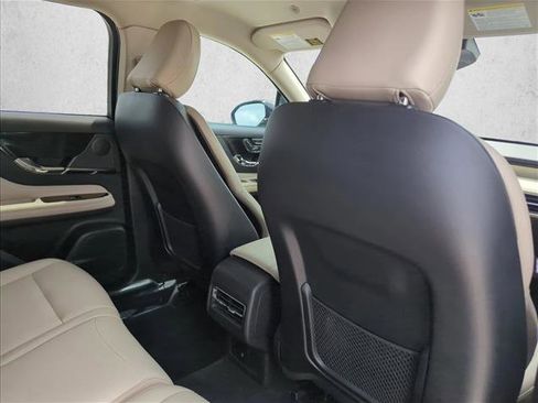 Used 2025 Lincoln Corsair FWD image 23