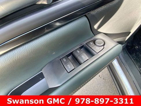 New 2026 GMC Terrain AT4 w/ LPO, Floor Liner Package AWD/4WD image 22
