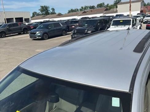 Used 2012 Dodge Durango Crew AWD/4WD image 9