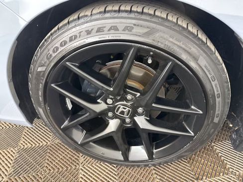 Certified 2022 Honda Civic Sport image 33