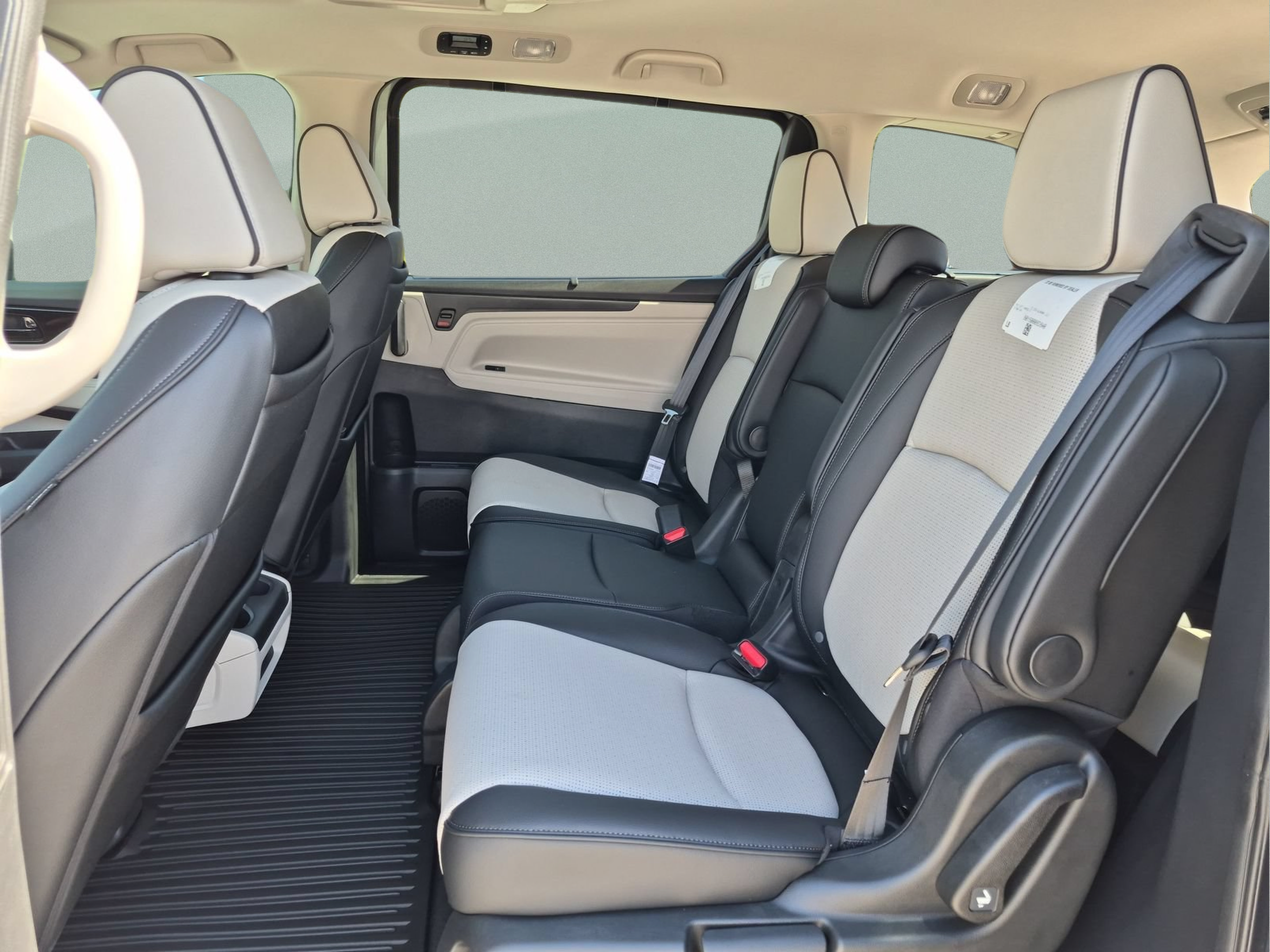 New 2027 Honda Odyssey Elite image 17