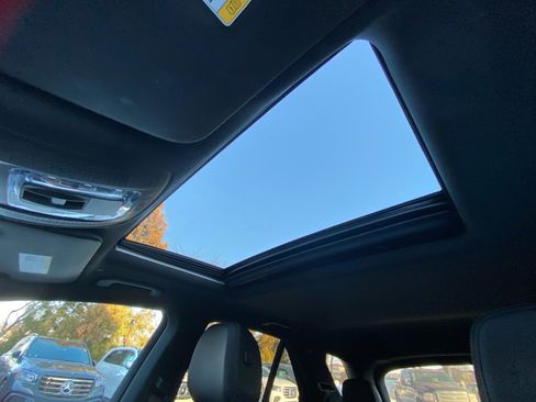 Used 2022 Mercedes-Benz GLE 350 4MATIC image 21