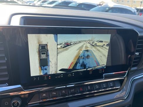 Used 2025 Chevrolet Silverado 1500 ZR2 w/ Technology Package image 64