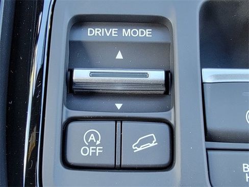 New 2025 Honda Pilot TrailSport image 24