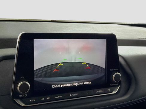 Used 2026 Nissan Rogue SV FWD image 22
