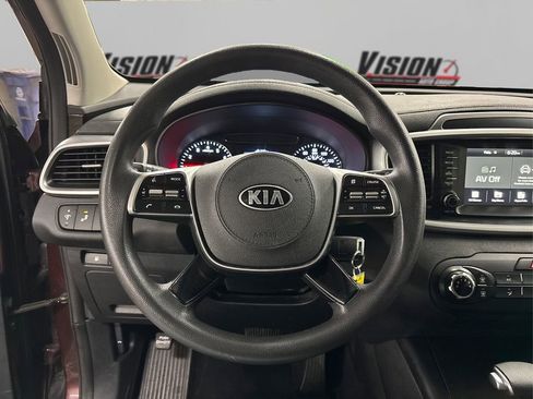 Used 2020 Kia Sorento LX image 22