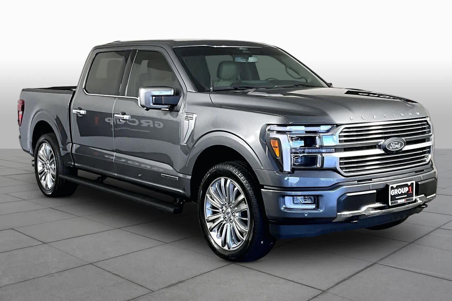 Used 2025 Ford F150 Platinum w/ Equipment Group 703A Plus AWD/4WD image 2