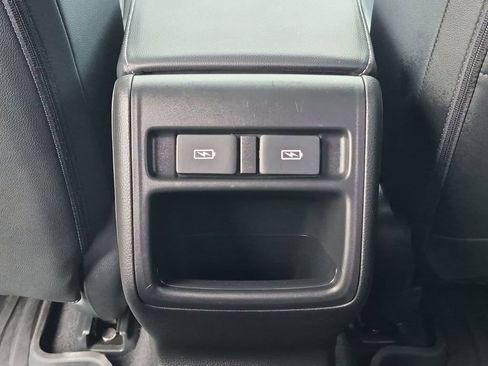 Used 2022 Honda Accord Sport image 18