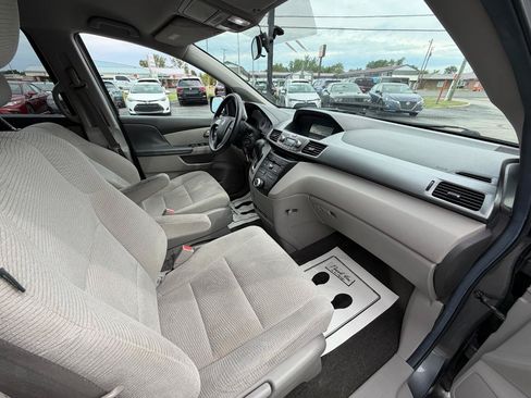 Used 2012 Honda Odyssey LX image 12