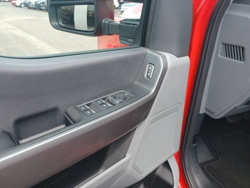 New 2026 Ford F250 XLT w/ FX4 Off-Road Package image 12