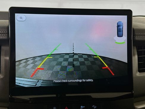 Used 2024 Ford Expedition Max XLT image 25