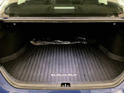 Used 2023 Toyota Camry SE image 33