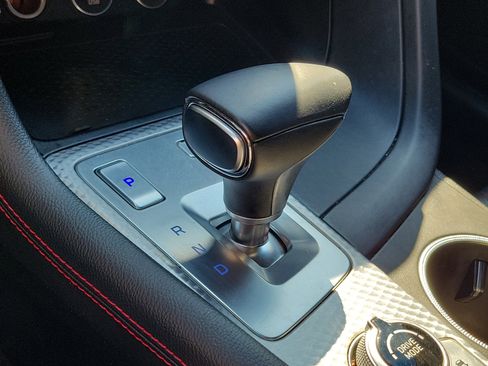 Used 2023 Genesis G70 2.0T w/ Sport Prestige Package image 30