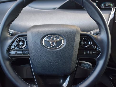 Used 2020 Toyota Prius Prime LE FWD image 13