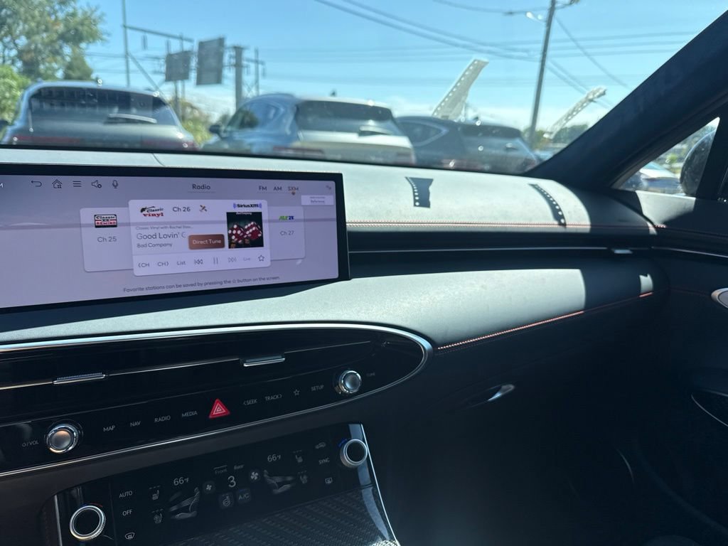 New 2027 Genesis GV70 3.5T Prestige AWD/4WD image 9