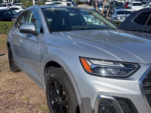 Used 2022 Audi Q5 2.0T Premium image 3