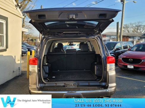 Used 2011 Toyota 4Runner Limited image 14