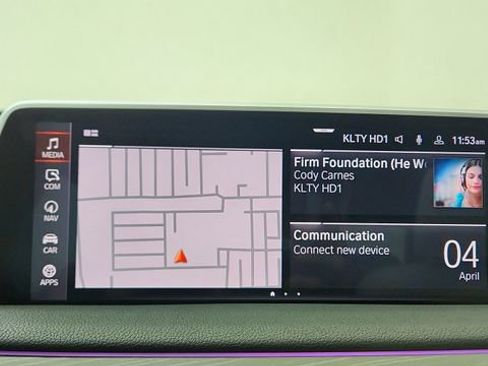 Used 2022 BMW 740i xDrive w/ M Sport Package image 53