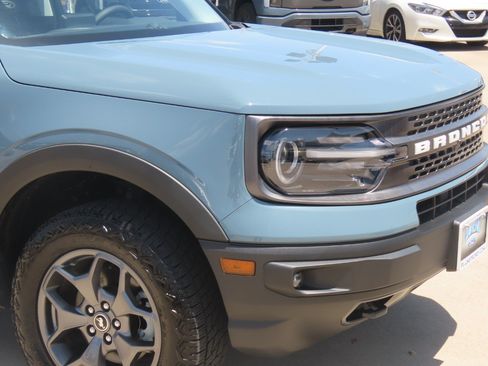 Used 2021 Ford Bronco Sport Badlands AWD/4WD image 6