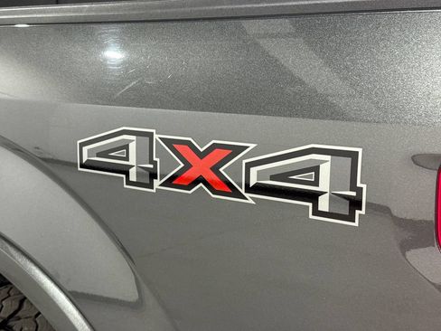 Used 2016 Ford F150 Lariat w/ Equipment Group 502A Luxury AWD/4WD image 31