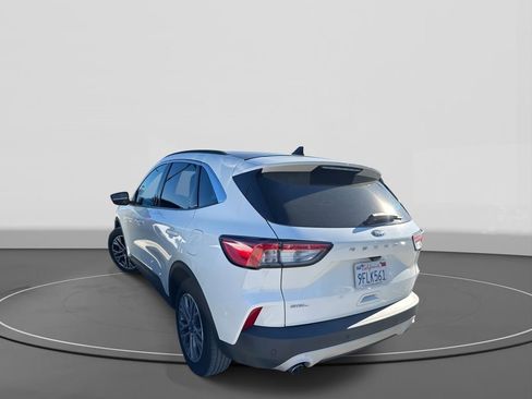 Used 2022 Ford Escape SEL w/ Technology Package image 5