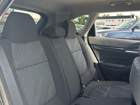 Used 2026 Kia Seltos LX AWD/4WD image 28