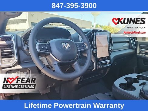 Used 2026 RAM 2500 Big Horn AWD/4WD image 18