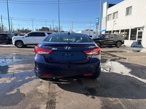 Used 2013 Hyundai Elantra GLS image 6