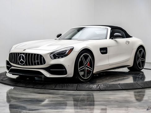Used 2018 Mercedes-Benz AMG GT C image 8