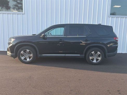 Used 2023 Honda Pilot EX-L image 2