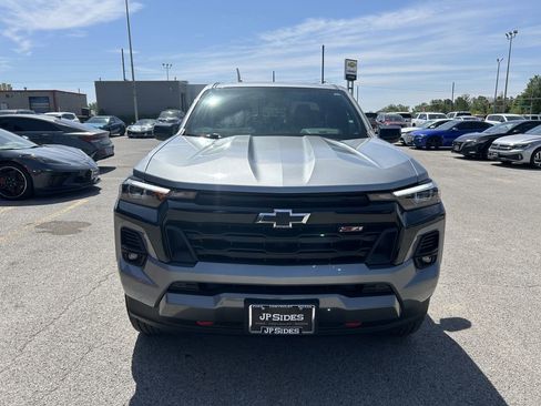 Used 2023 Chevrolet Colorado Z71 w/ Z71 Convenience Package 2 image 7