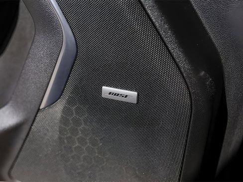 Used 2021 Chevrolet Suburban Z71 image 22