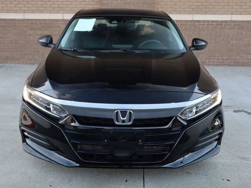 Used 2018 Honda Accord LX image 6