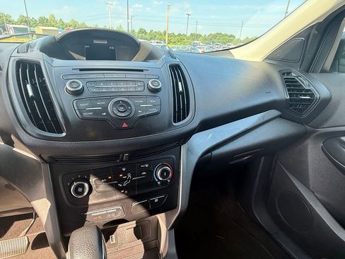 Used 2017 Ford Escape S FWD image 23