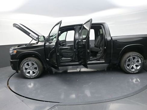 New 2026 RAM 1500 Big Horn AWD/4WD image 33