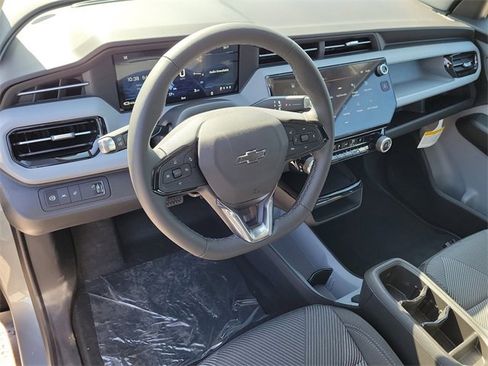 New 2027 Chevrolet Bolt LT w/ Comfort Package image 16