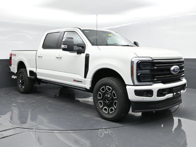 Certified 2025 Ford F250 Platinum AWD/4WD image 1