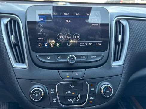 Used 2025 Chevrolet Malibu RS FWD image 21