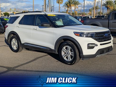 Certified 2021 Ford Explorer XLT w/ Equipment Group 202A image 1