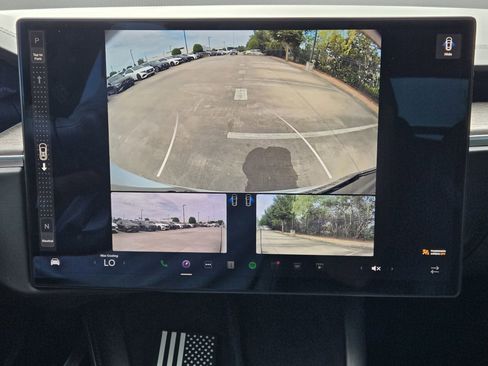Used 2023 Tesla Model X AWD/4WD image 17