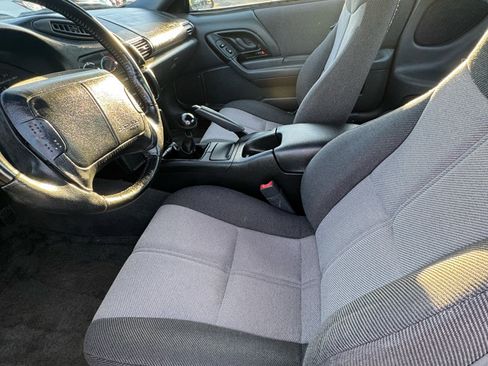 Used 1994 Chevrolet Camaro Z28 image 22