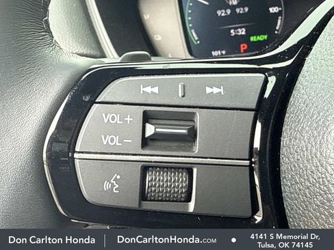 Used 2025 Honda Civic Sport Touring image 27