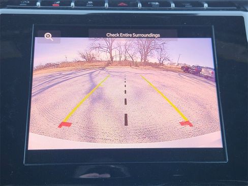 New 2025 Jeep Grand Cherokee Altitude image 14